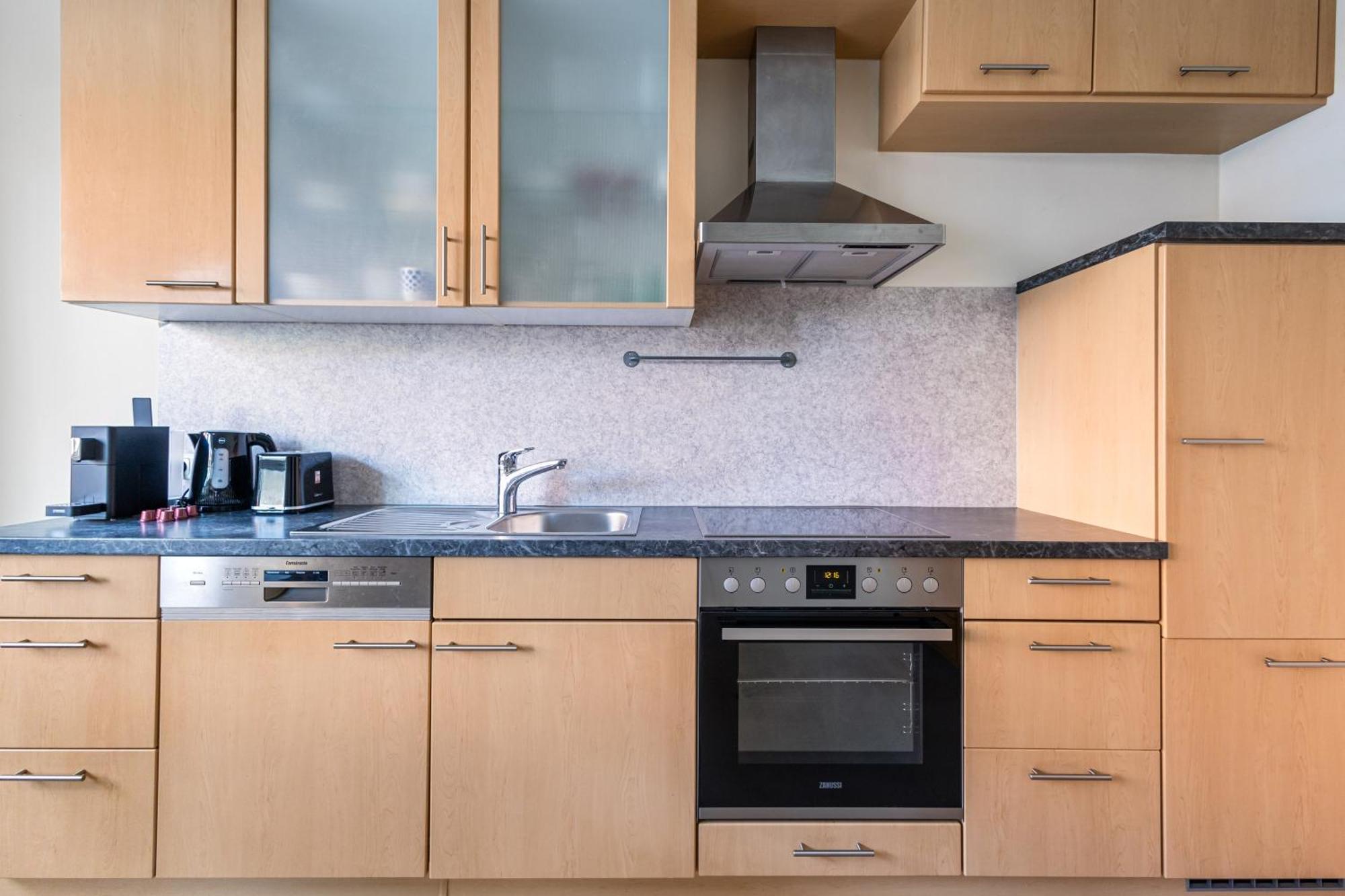 Stylische Altbauwohnung Bregenz Am See Ngoại thất bức ảnh